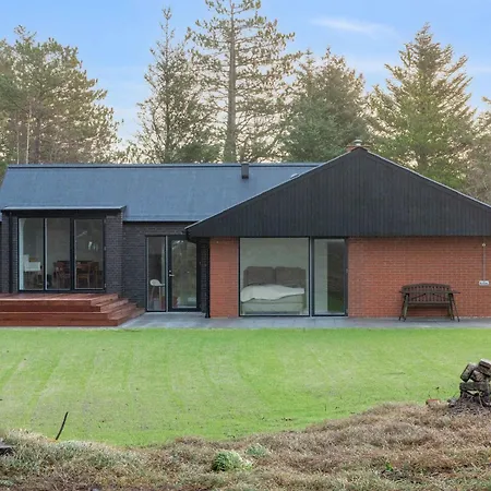 In 1st Row By The Limfjord Feriehus