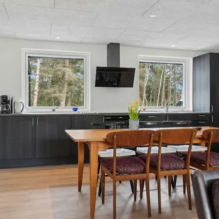 Feriehus In 1st Row By The Limfjord Thyholm