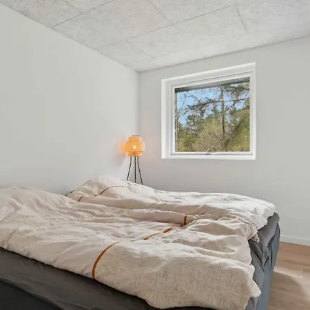 Feriehus In 1st Row By The Limfjord